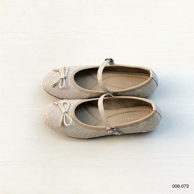 Simple & Elegant Flat Shoes Collection: neutral color edition cover photo collage