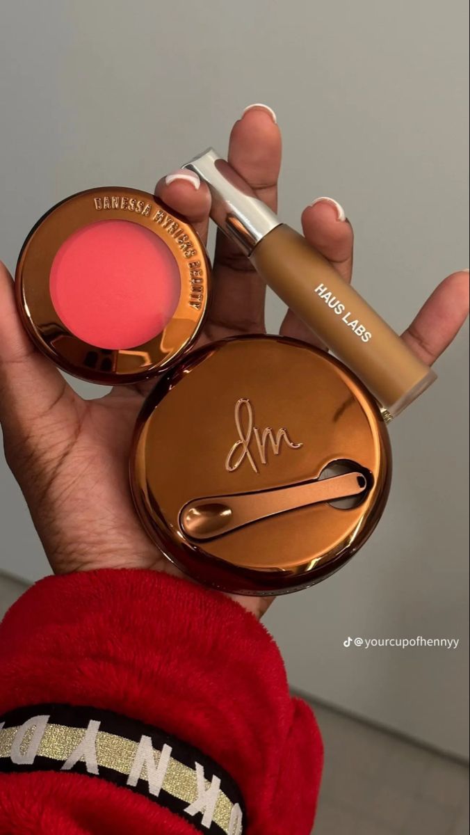 Guide to beginner's makeup recommended by a professional makeup artist cover photo collage