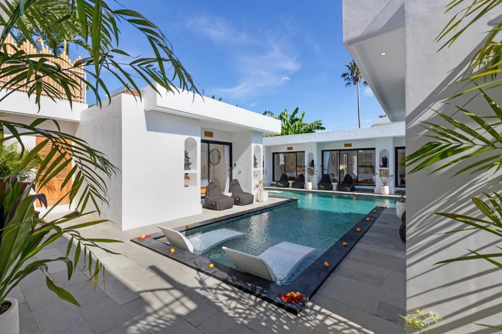 Best Hotels in Seminyak Under $100 (Top-Rated & Budget Smart) cover photo collage