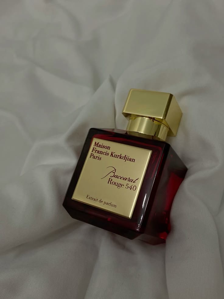 If You Want to Smell Feminine & Rich🌸💵 cover photo collage