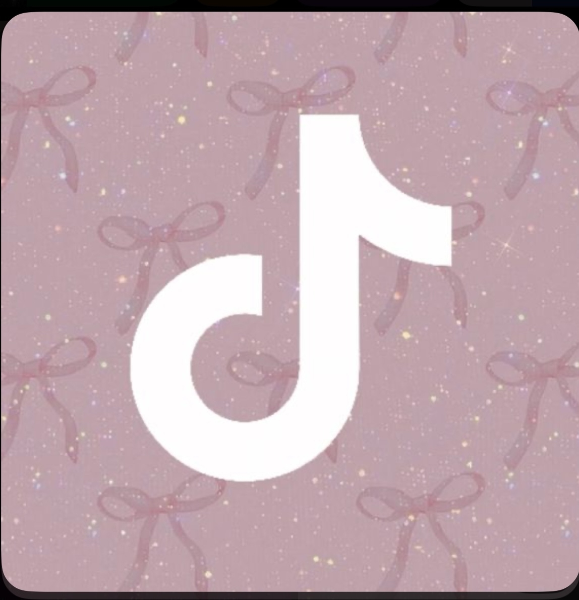 TikTok Shop Items That Are Worth The Hype! cover photo collage