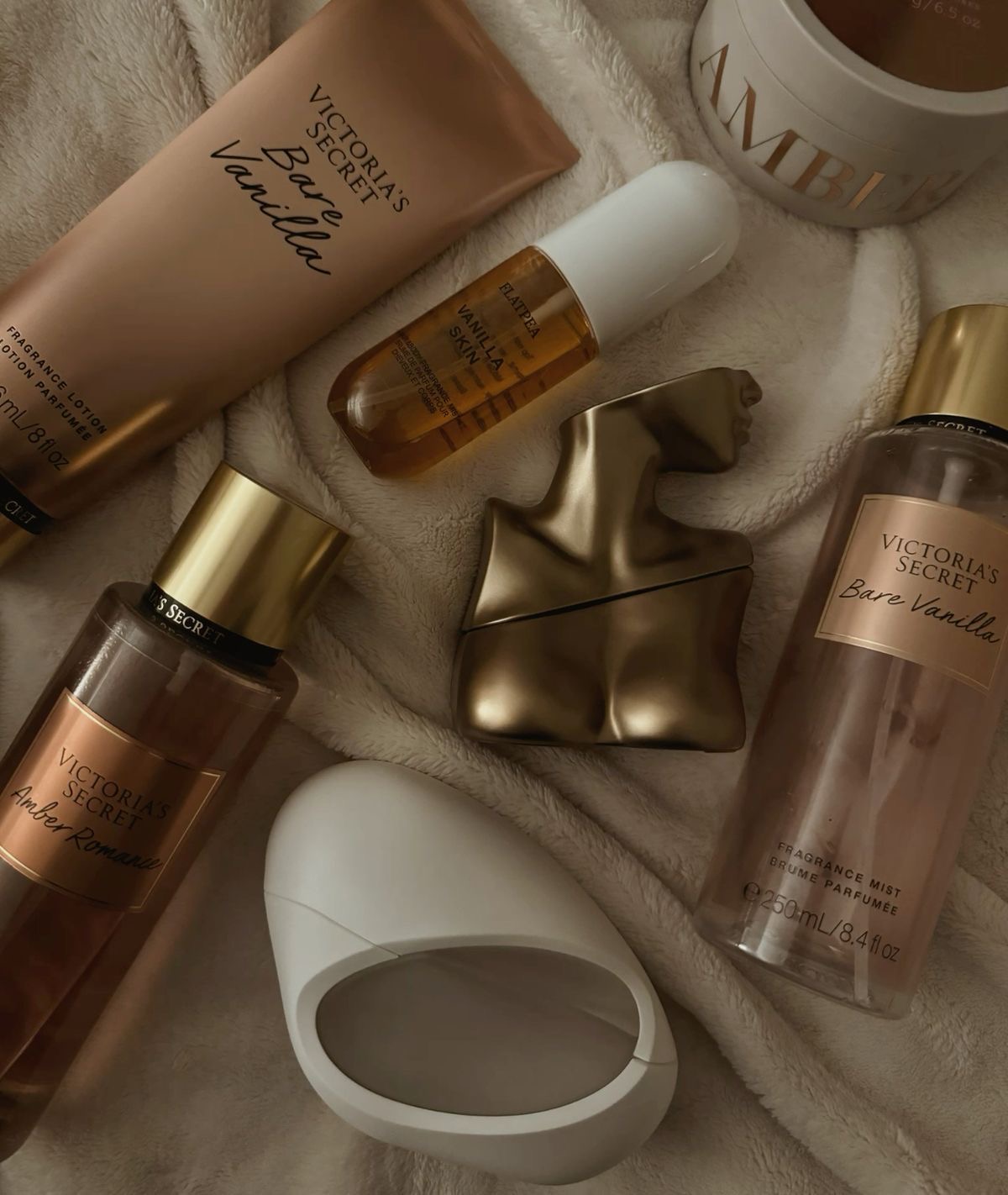 scents for people that want to be unforgettable 😚 cover photo collage