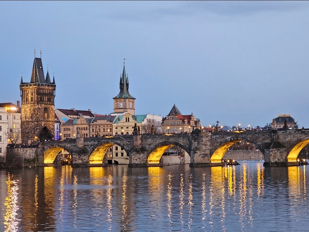 Vibe Czech: My favorite spots in Prague cover photo collage