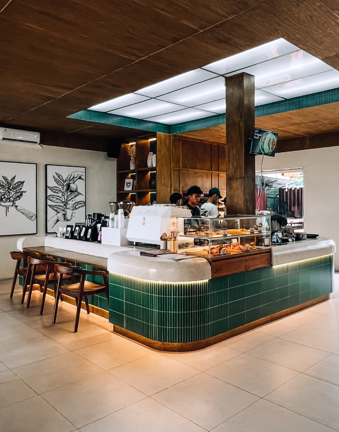 My Tried & Tested Bali Cafés (Latte Rated) ⭐⭐⭐⭐⭐ cover photo collage