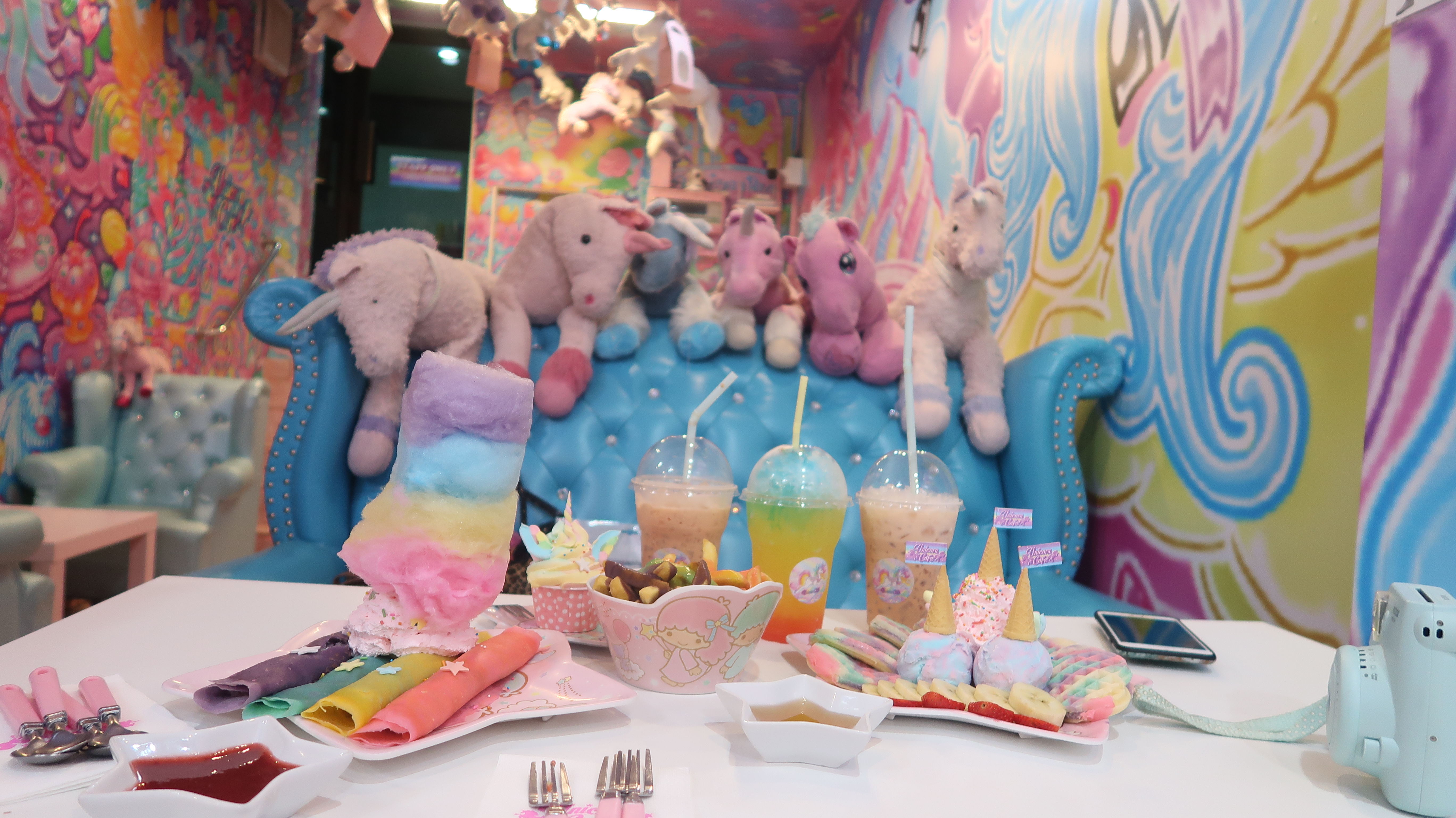 Bangkok, Thailand: Must Visit Cafes & Dessert Spots in the City 🍴 cover photo collage