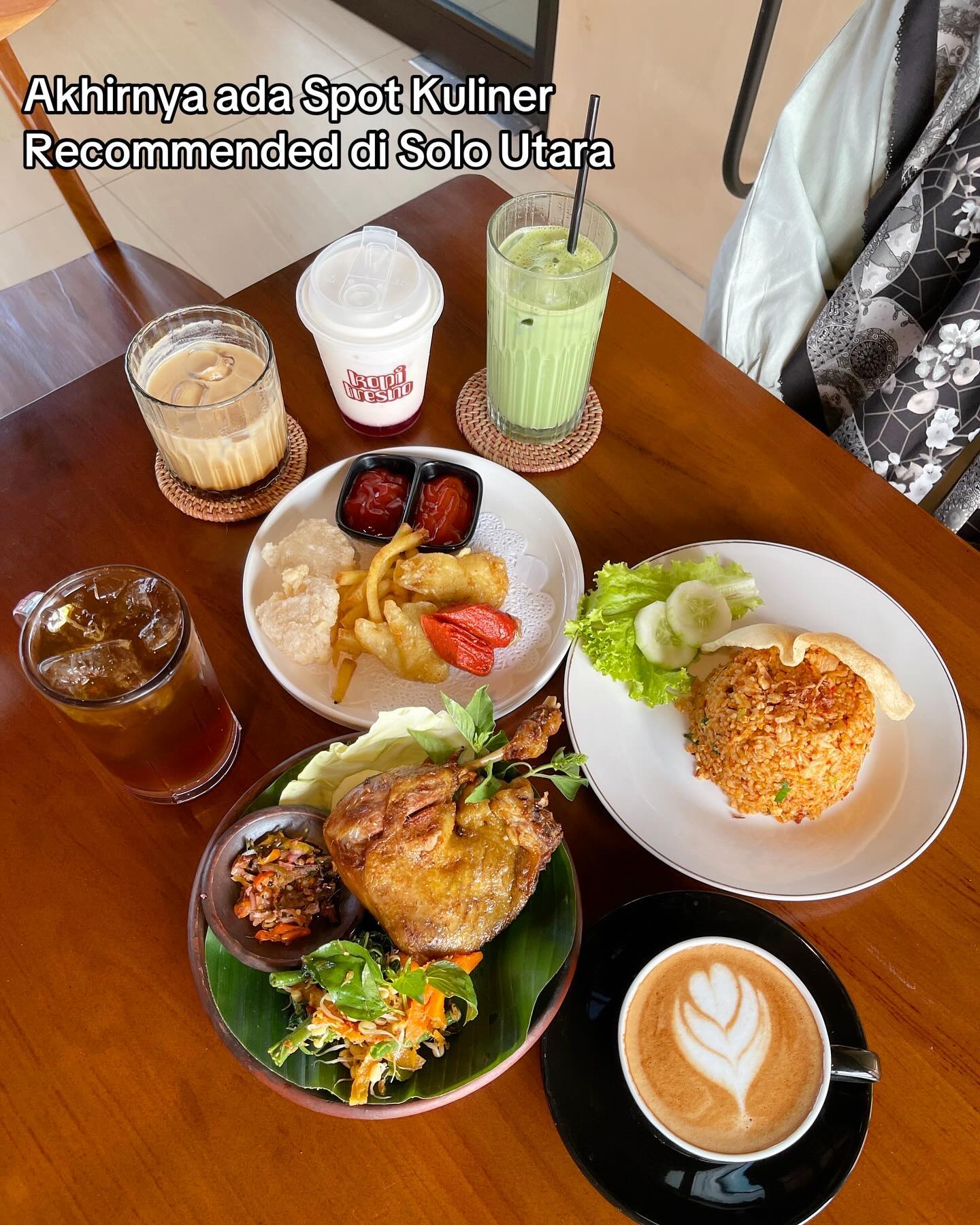 Rekomendasi Kuliner Kota Solo 🍜 cover photo collage