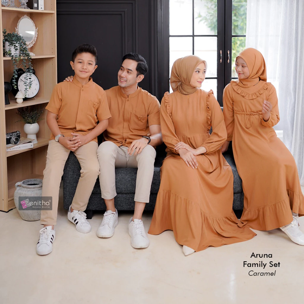 Sarimbit 2025 | Baju Set Keluarga untuk Lebaran 2025 cover photo collage
