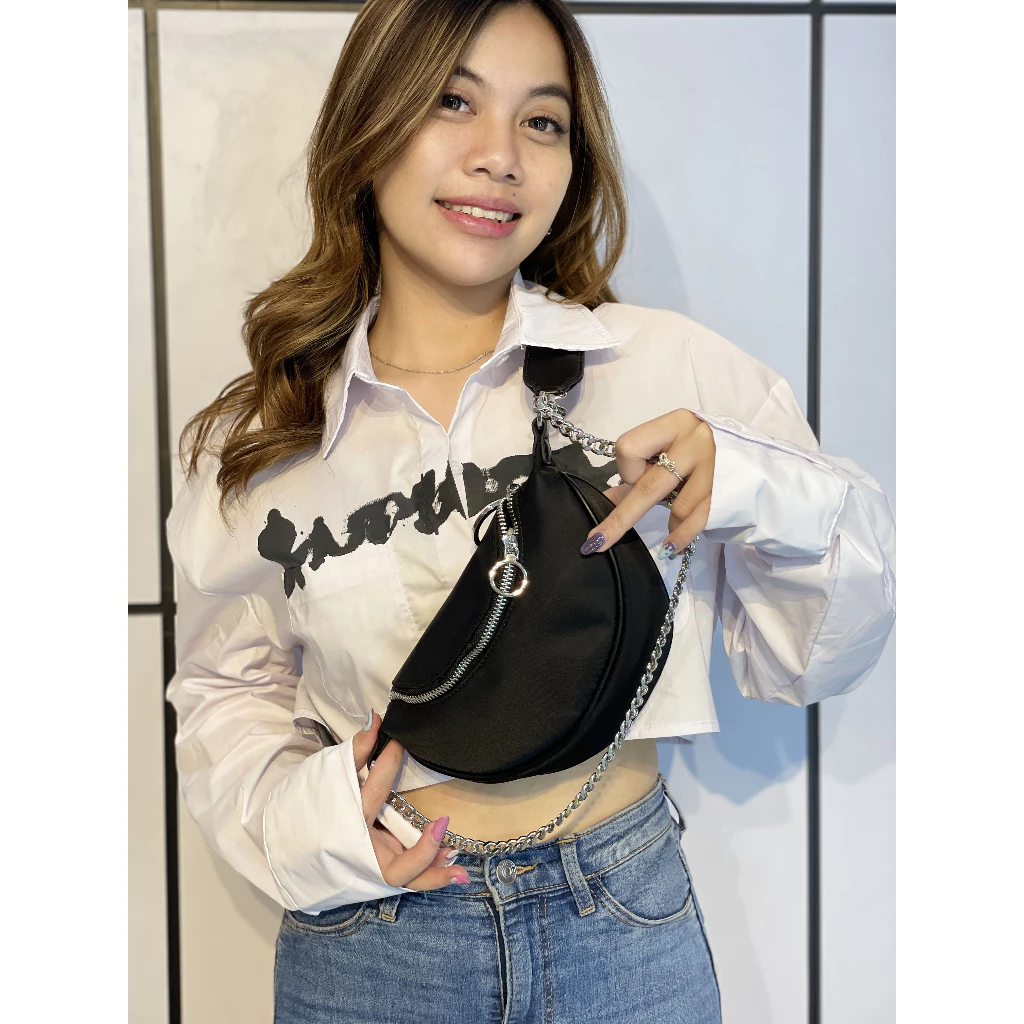 Top Solo Female Travel Essentials cover photo collage