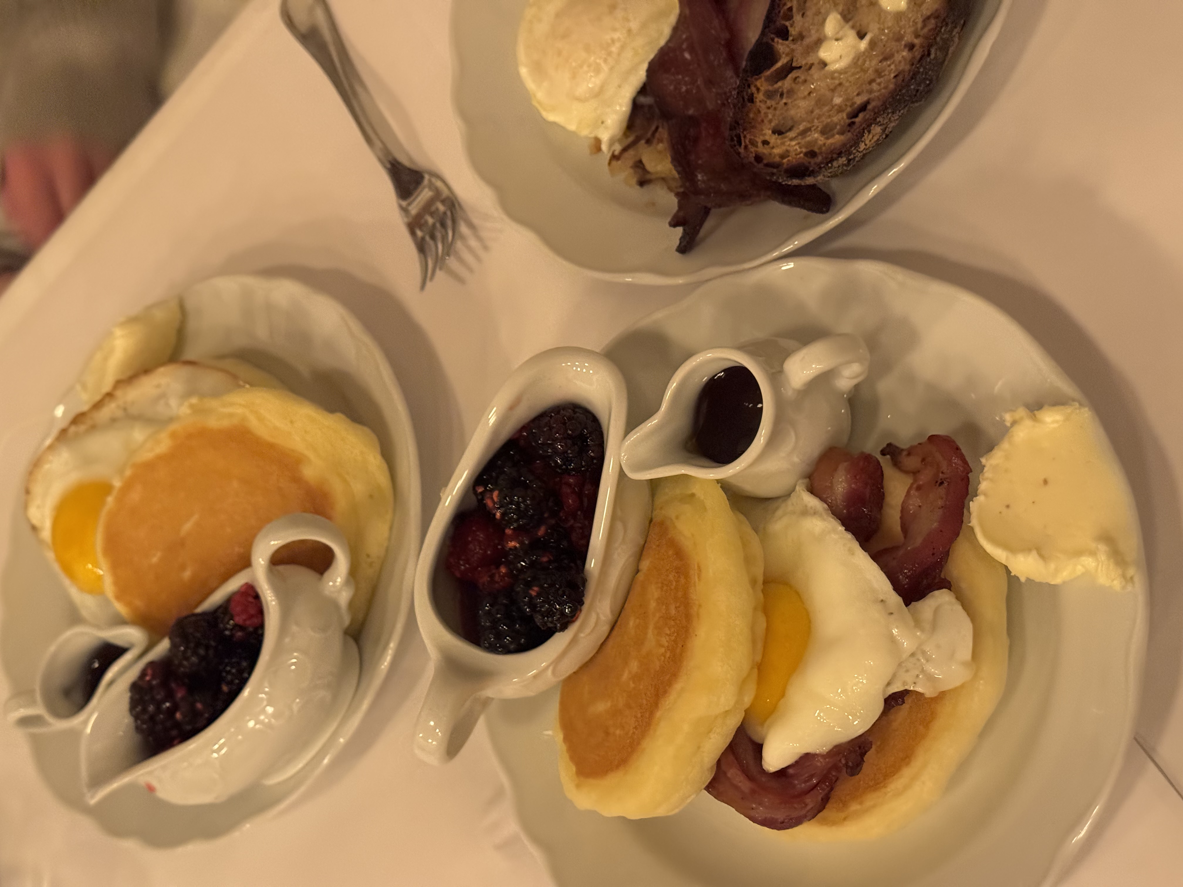 A Girl's Weekend in NYC by Neighborhood 🌃🛍️🍎 cover photo collage