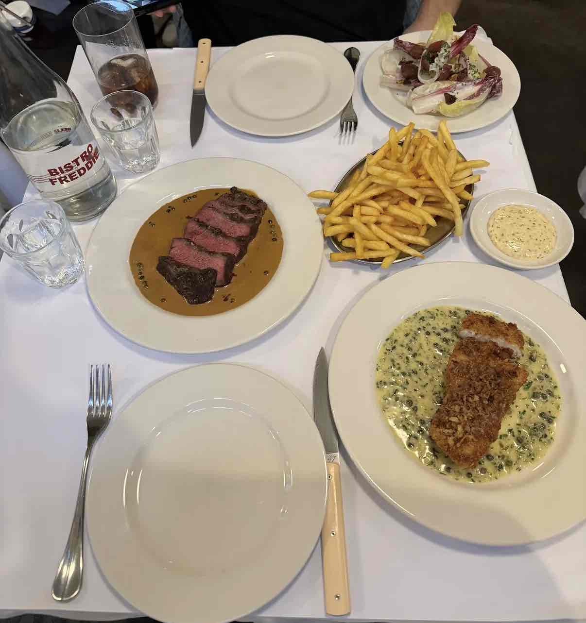 delictable bites in londontown 🇬🇧 cover photo collage