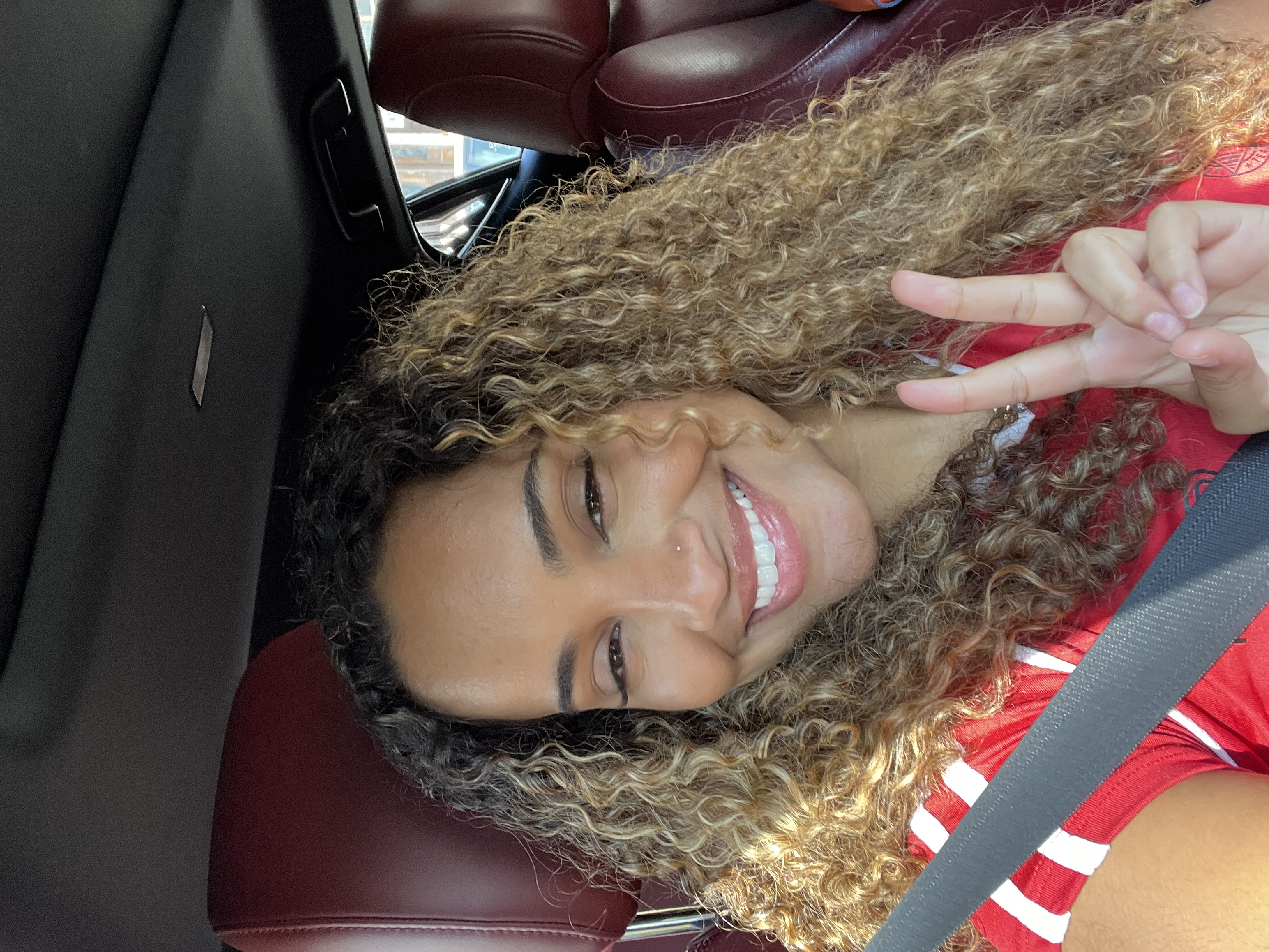 Non-Toxic and Sustainable Curly Hair Care➰ cover photo collage