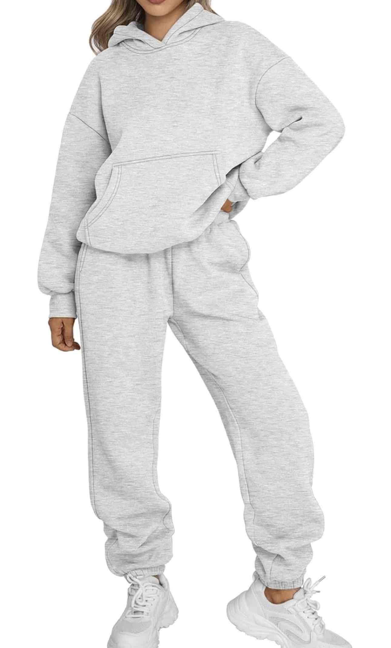 Comfy basics you need in your wardrobe (as someone who is constantly in comfy clothes) cover photo collage