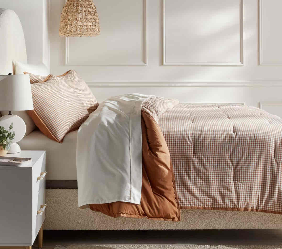 the IT girl fall bedding cover photo collage