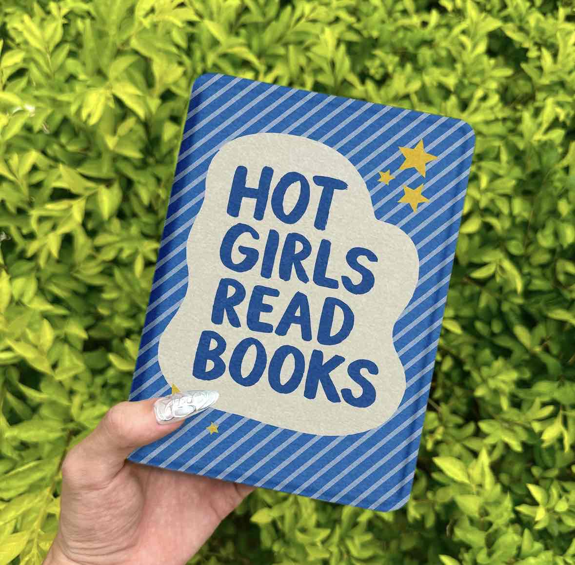 Bookish Essentials For Someone Just Getting Into Reading cover photo collage