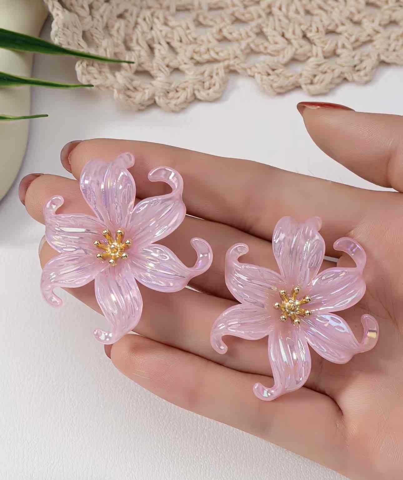 100 pieces of Jewelry I’d Buy cover photo collage