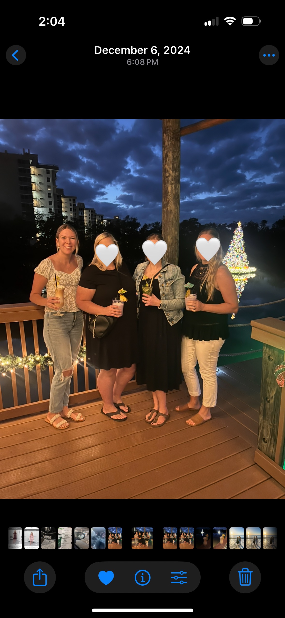 Fashion for Mom’s 30+ Canadian Edition 🇨🇦 cover photo collage